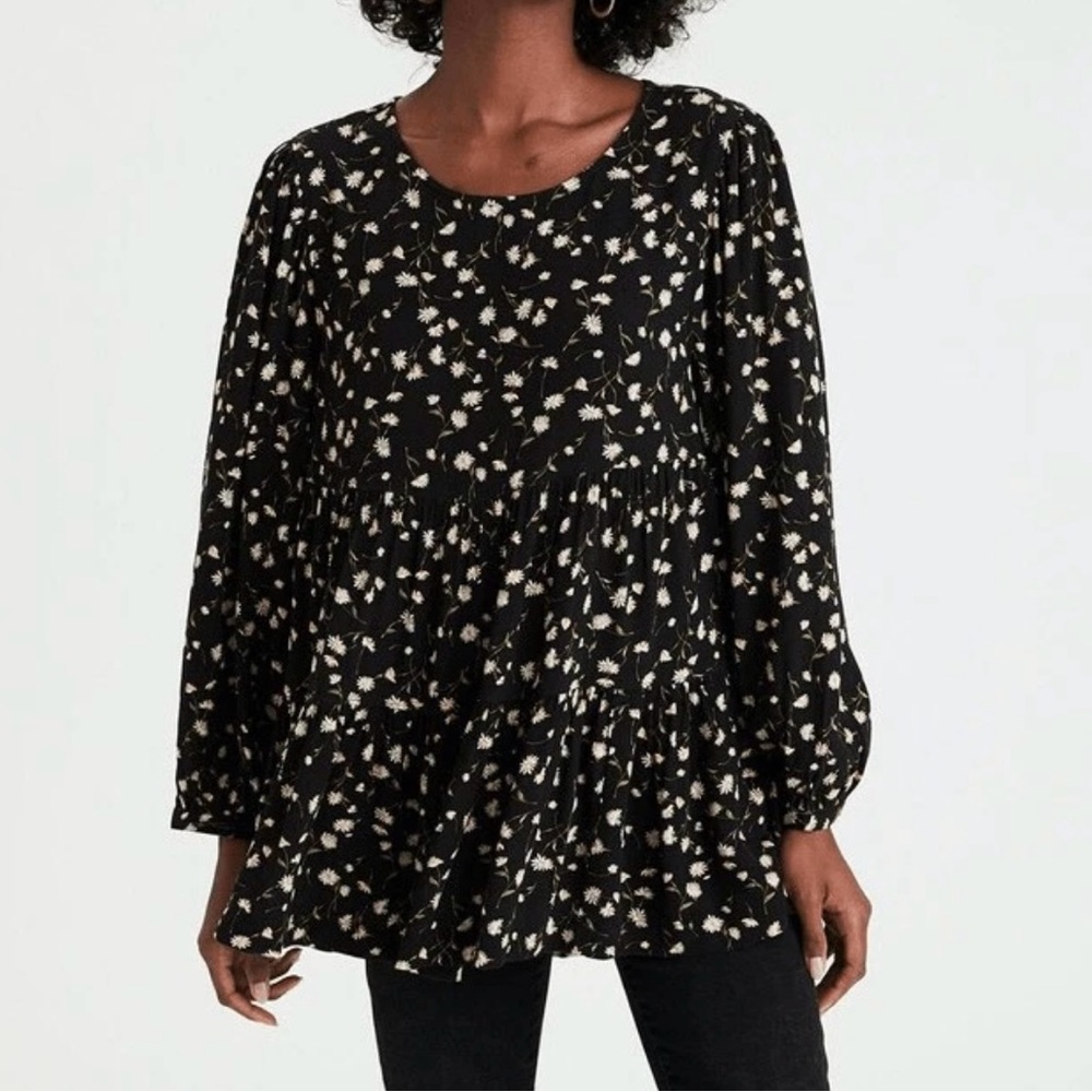 American Eagle Daisy Floral Print Tunic Babydoll Top Open Back Black Size Medium